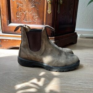 Blundstone- Chelsea Boot